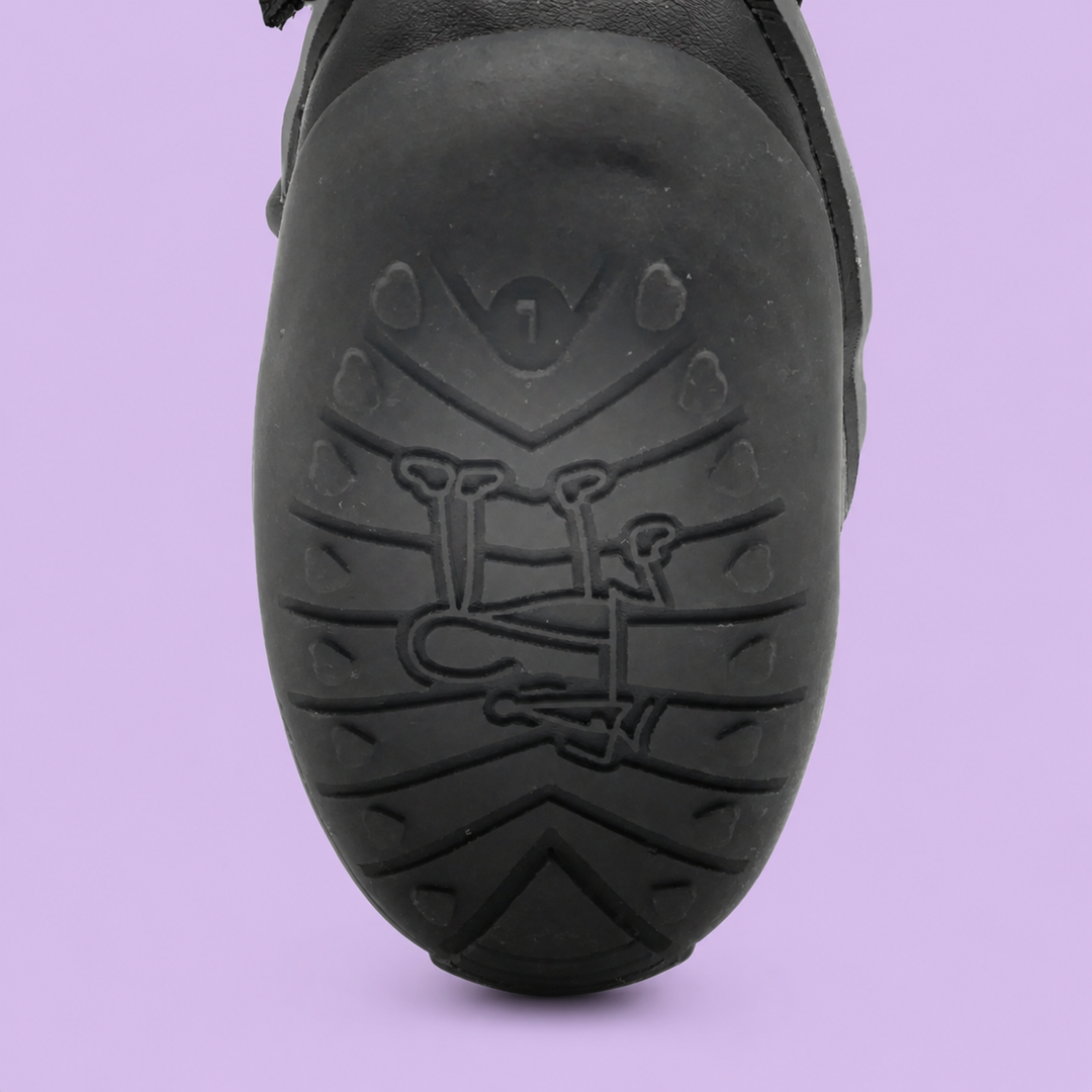 Hot Pink V4 Summer Boot sole
